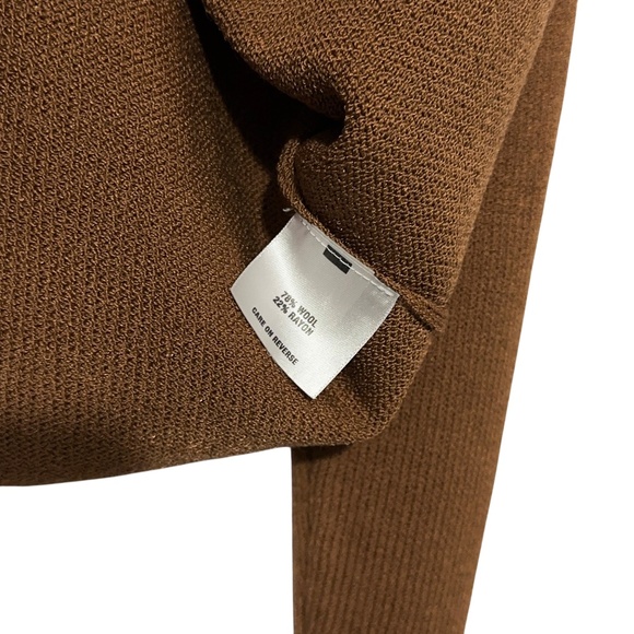 NWOT St John Sport Women Wool Bld Cardigan Sweater Size L - Picture 4 of 5